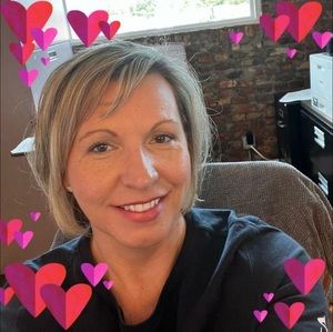 Meet your Posher, Rebecca